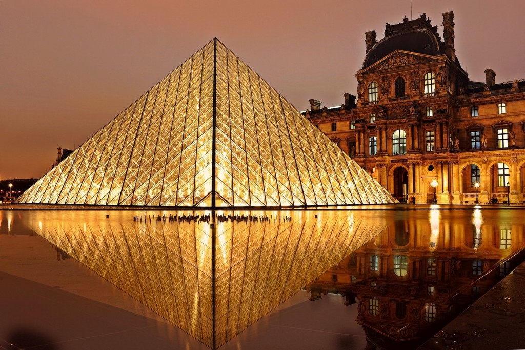 louvre-102840